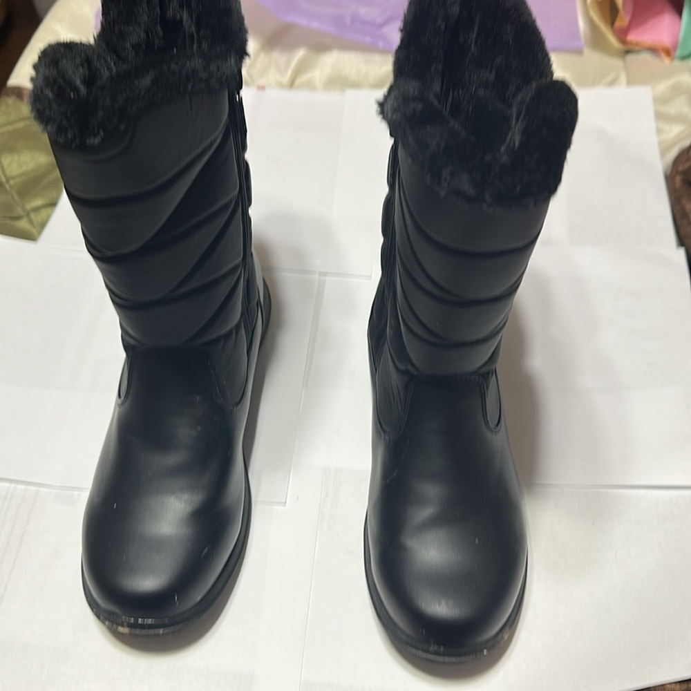 TOTES Joni 2 Women's Black Quilted Boots - Picture 3 of 6